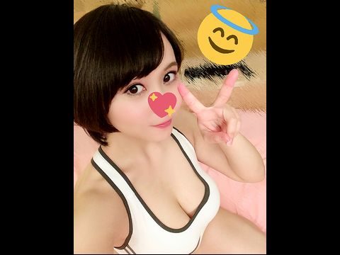 FC2PPV-1103513 【個人撮影】爆乳エステティシャン あきほちゃん 24歳 のド迫力Ｈカップをオイルまみれで逆マッサージ！軟乳とマンコをトロットロにしてオチンポ懇願イキまくり中出しＳＥＸ！